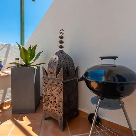 Exquisite 2 Bdrm Penthouse W/ Bbq And Pools *