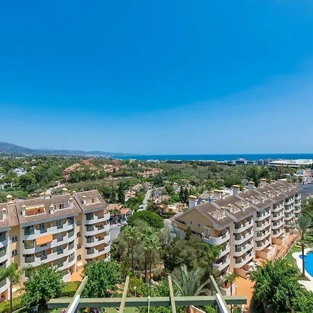 Apartment Exquisite 2 Bdrm Penthouse W/ Bbq And Pools