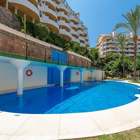 Exquisite 2 Bdrm Penthouse W/ Bbq And Pools Apartment *